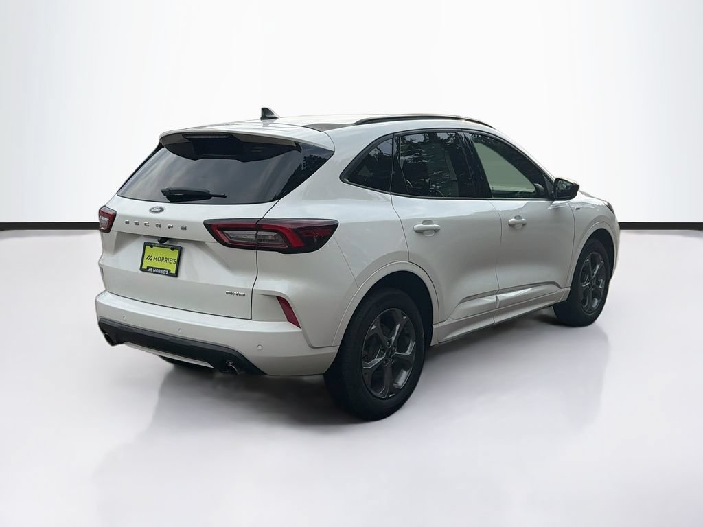 Certified 2023 Ford Escape ST-Line w/ Tech Pack #1 AWD/4WD image 5
