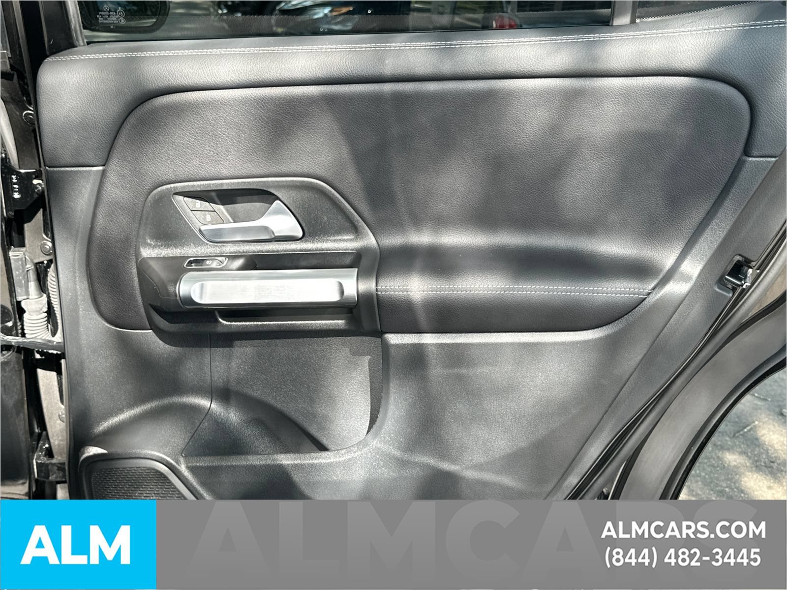Used 2025 Mercedes-Benz GLB 250 image 20