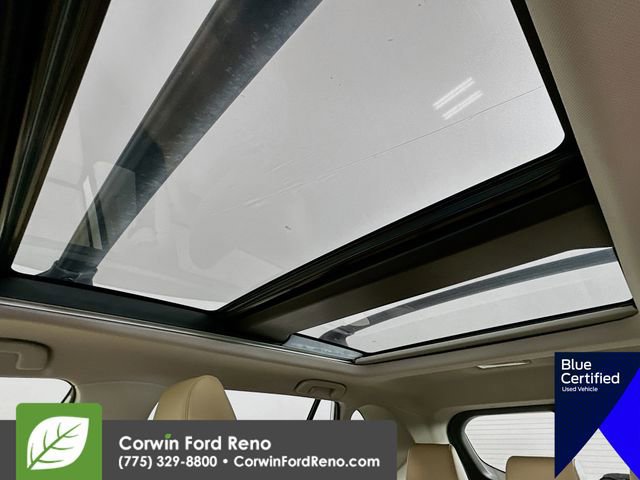 Used 2019 Toyota RAV4 Limited w/ Advanced Technology Package AWD/4WD image 26