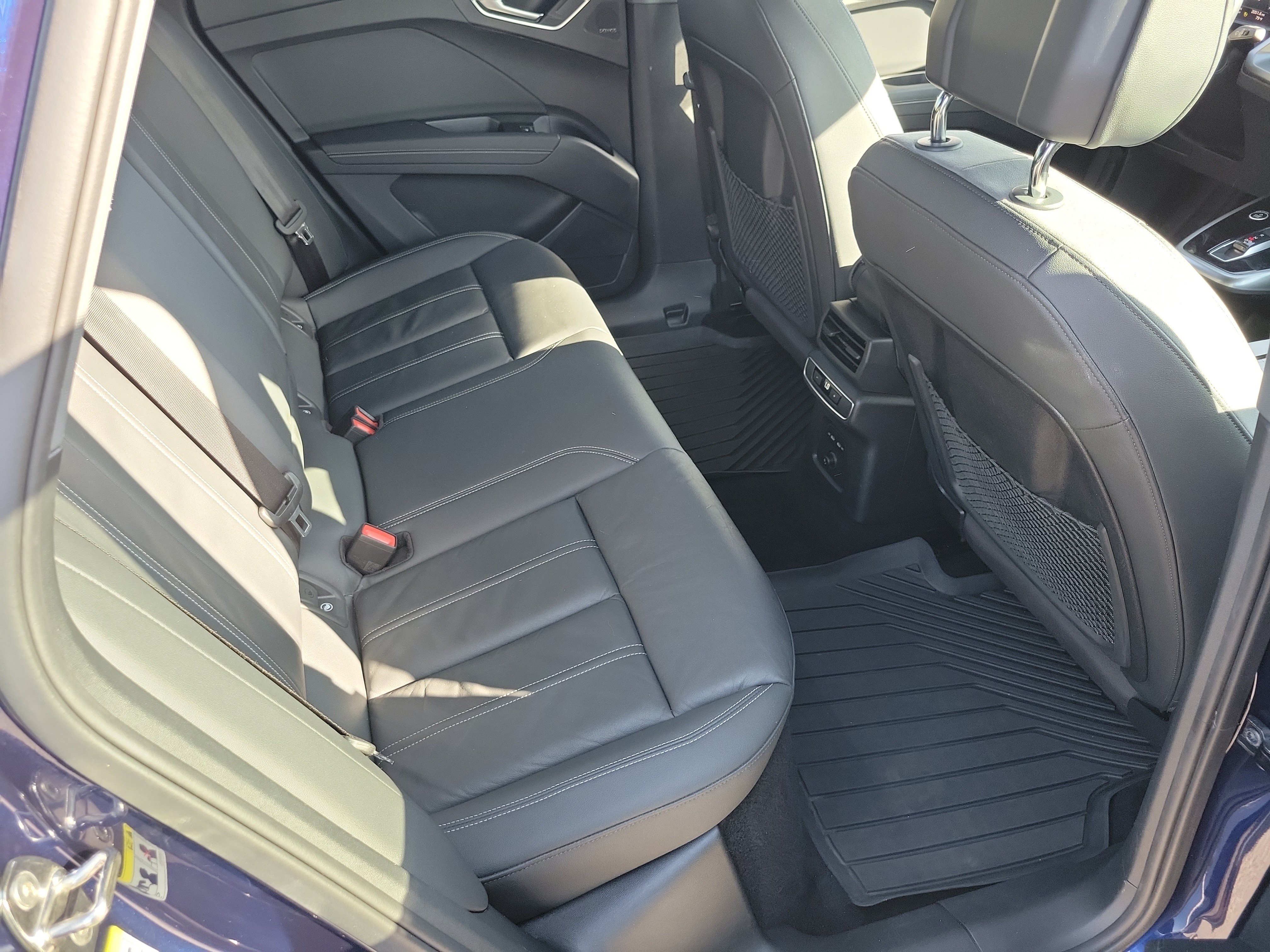 Used 2023 Audi Q4 e-tron Premium Plus RWD image 13