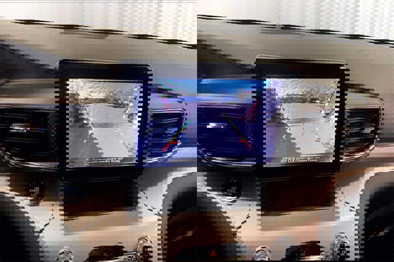 Certified 2022 Ford Explorer XLT w/ Equipment Group 202A image 24