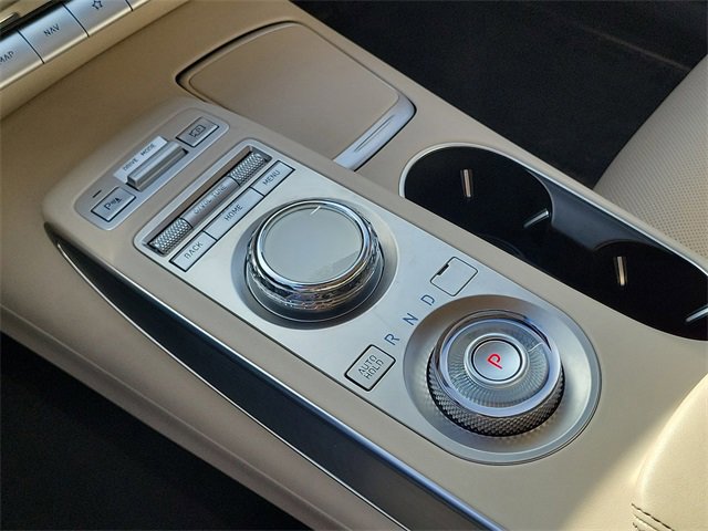 Used 2022 Genesis GV70 2.5T w/ Select Package image 17