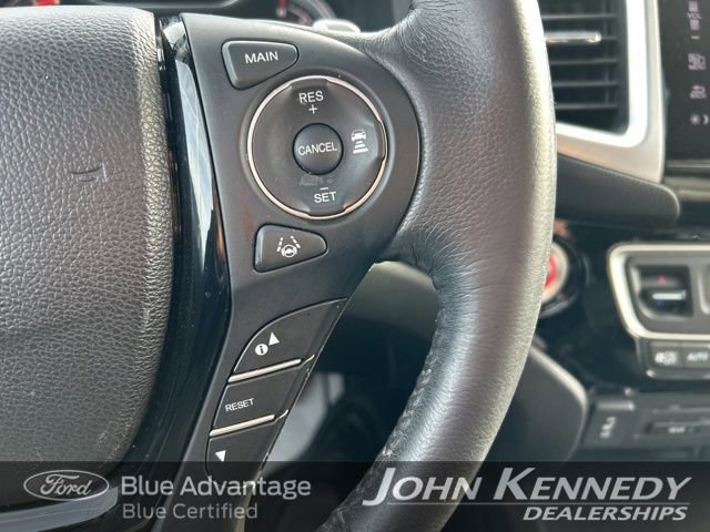 Used 2017 Honda Pilot Touring image 25