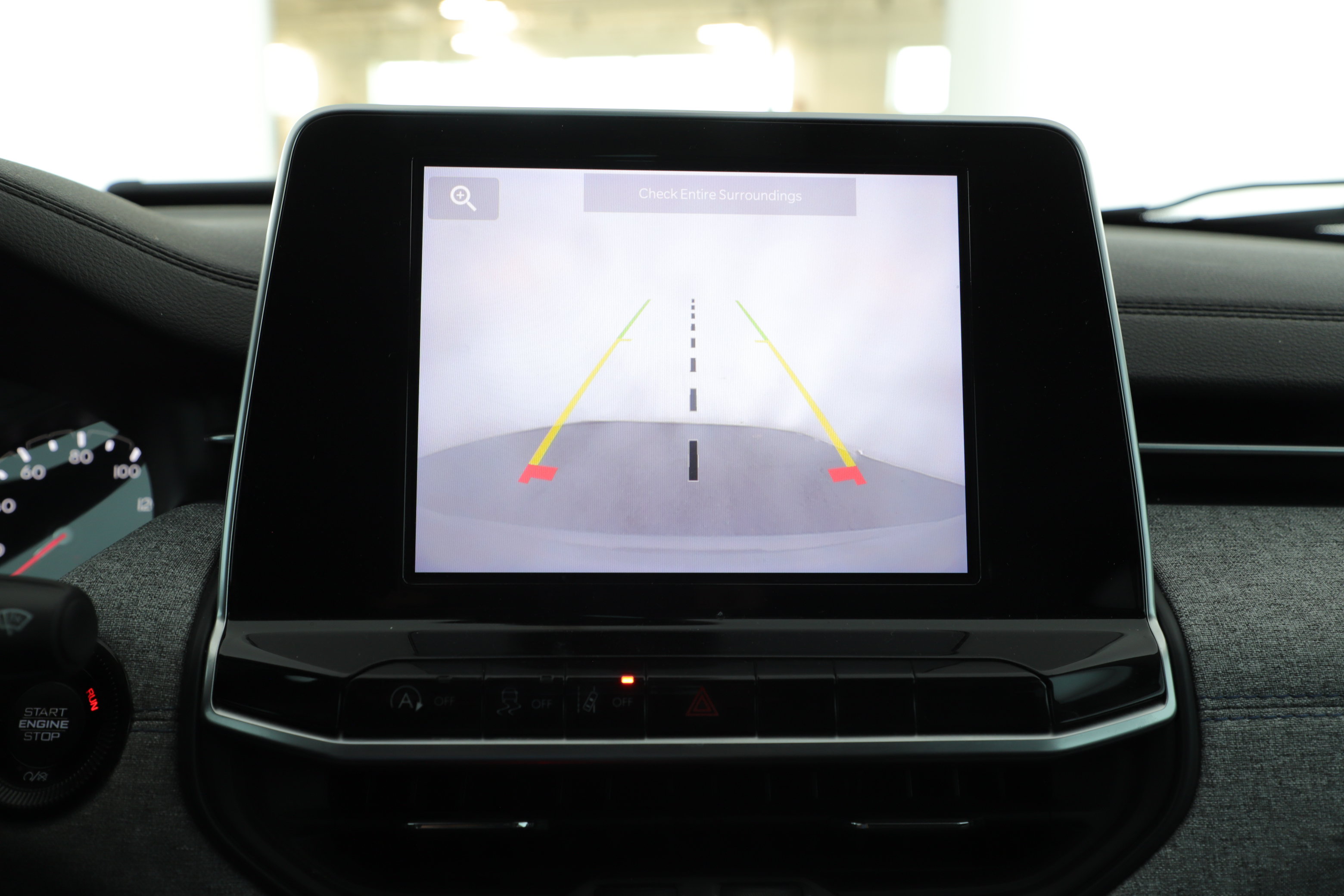 Used 2022 Jeep Compass Latitude FWD image 19