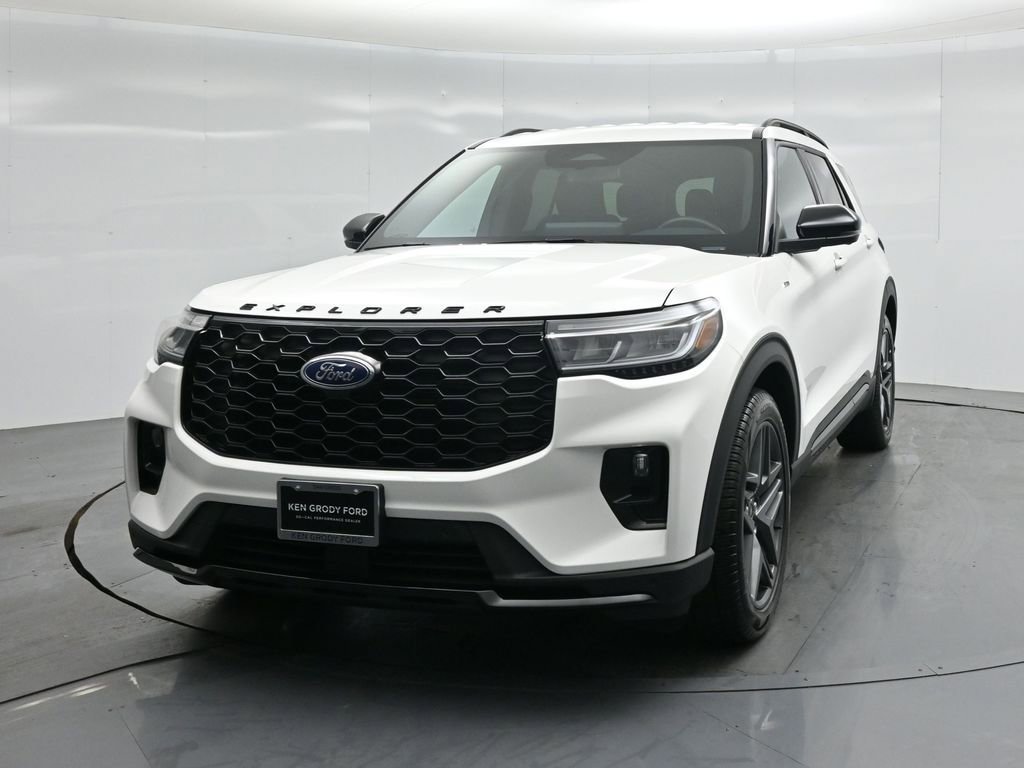 Certified 2025 Ford Explorer ST-Line w/ Premium Package image 59