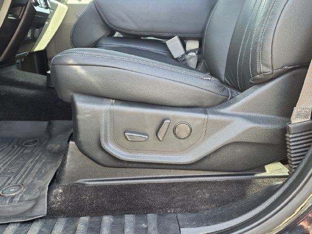 Certified 2019 Ford F150 XLT w/ Equipment Group 302A Luxury AWD/4WD image 15