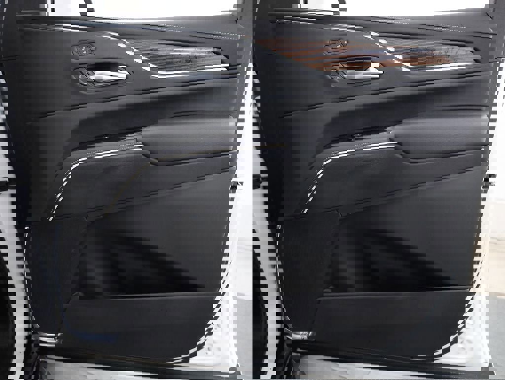 Used 2023 Cadillac Escalade Premium Luxury image 23