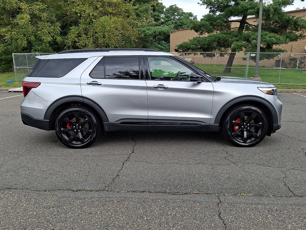 Certified 2021 Ford Explorer ST w/ Equipment Group 401A AWD/4WD image 10