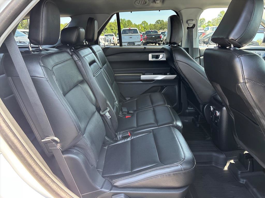 Certified 2023 Ford Explorer Limited AWD/4WD image 14