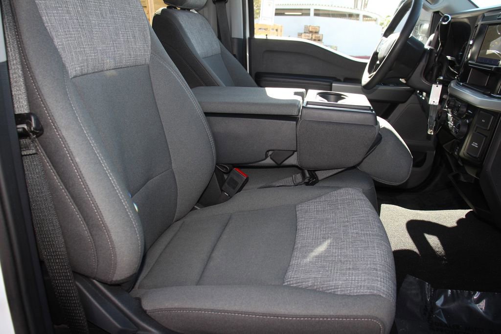 Certified 2025 Ford F250 XLT image 27