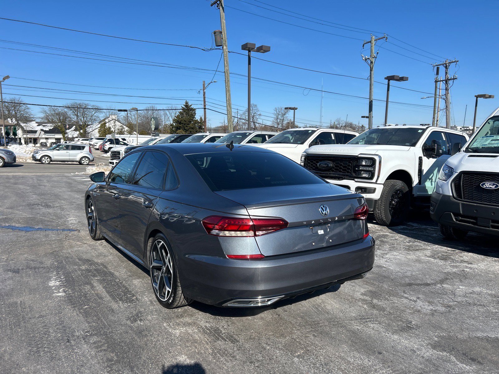 Used 2020 Volkswagen Passat 2.0T R-Line image 13
