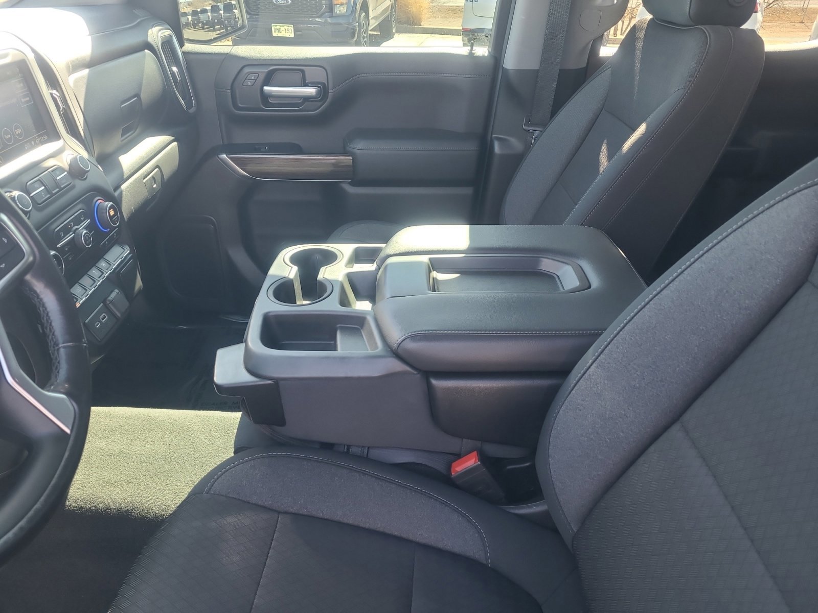 Used 2020 Chevrolet Silverado 1500 LT w/ Convenience Package image 15