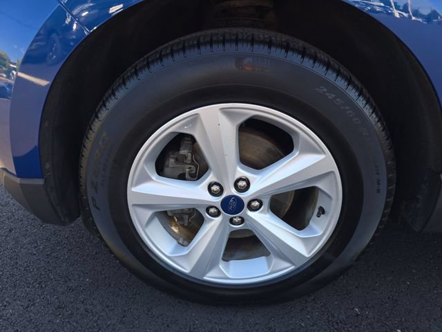 Certified 2020 Ford Edge SE FWD image 10