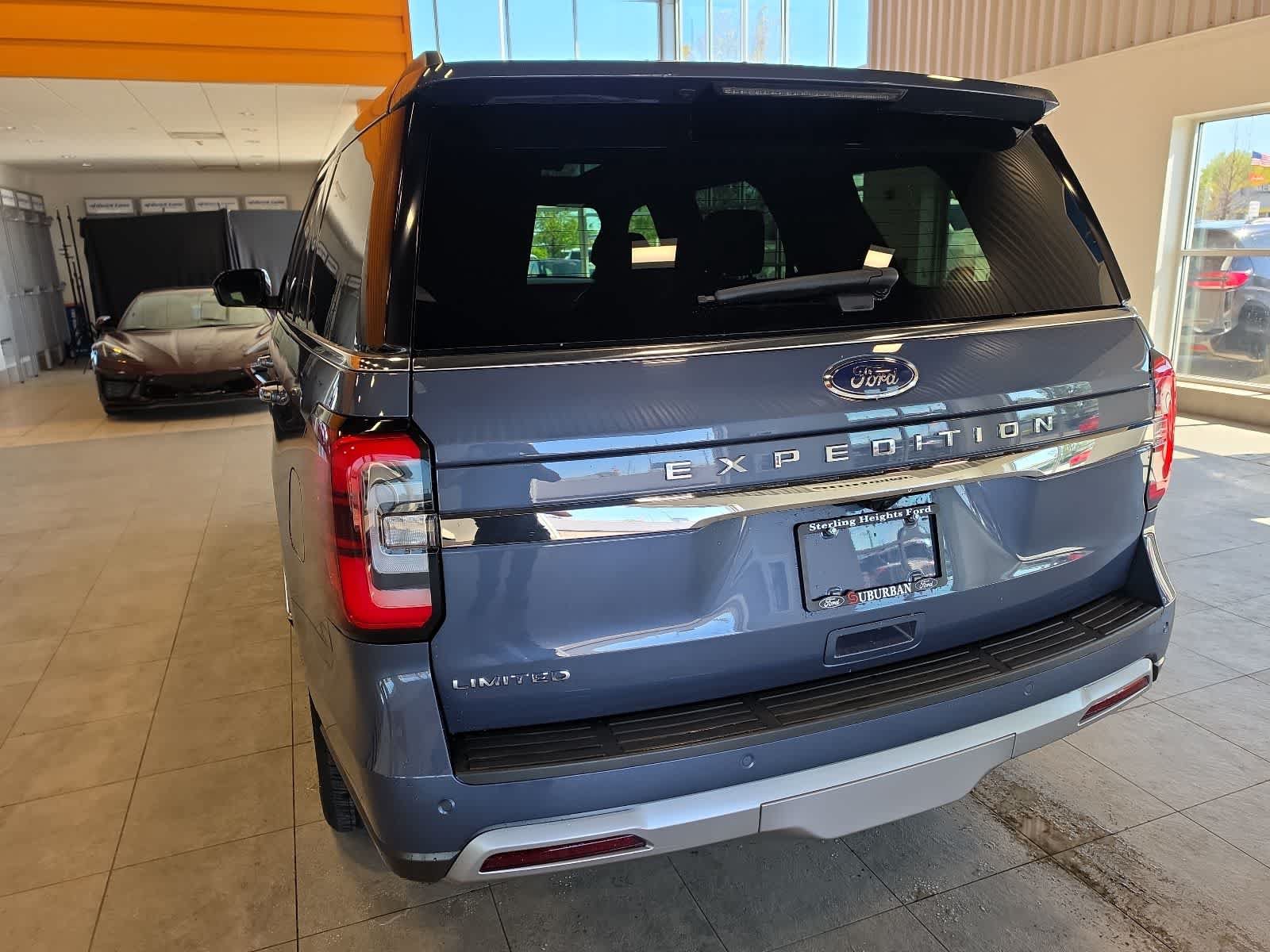Certified 2022 Ford Expedition Limited AWD/4WD image 10