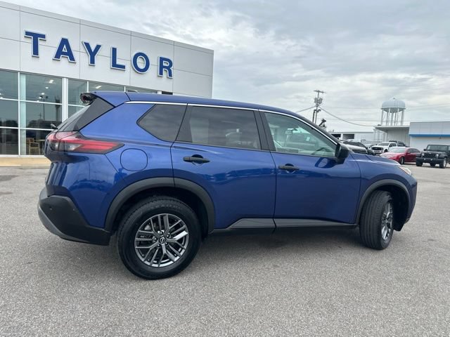 Used 2023 Nissan Rogue S FWD image 16
