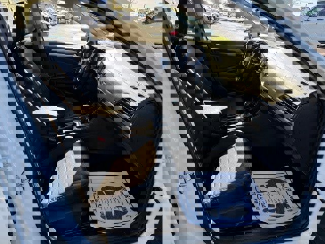 Used 2021 Volkswagen Jetta SE w/ SE Cold Weather Package image 21