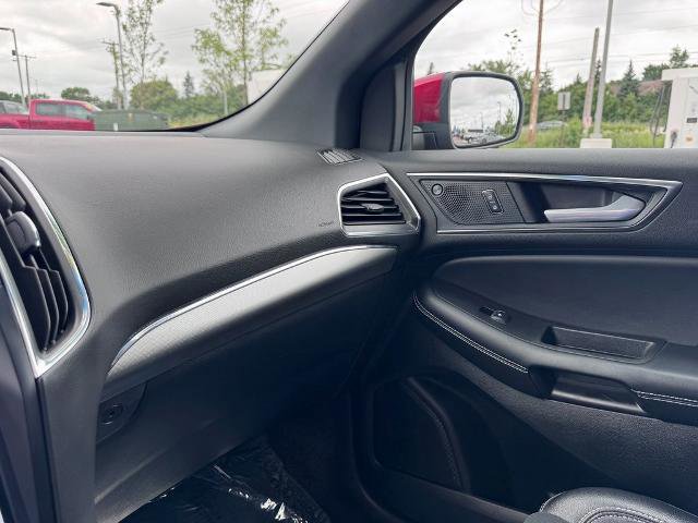 Certified 2024 Ford Edge ST w/ Equipment Group 401A image 24
