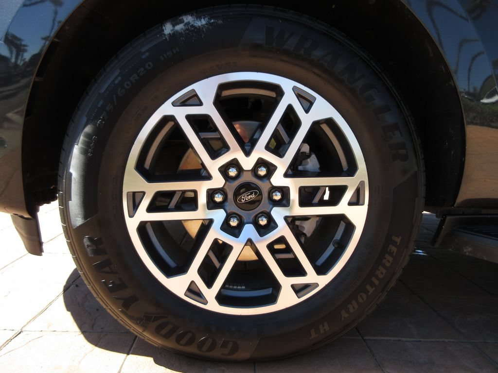 Certified 2025 Ford Expedition Max Active RWD image 8