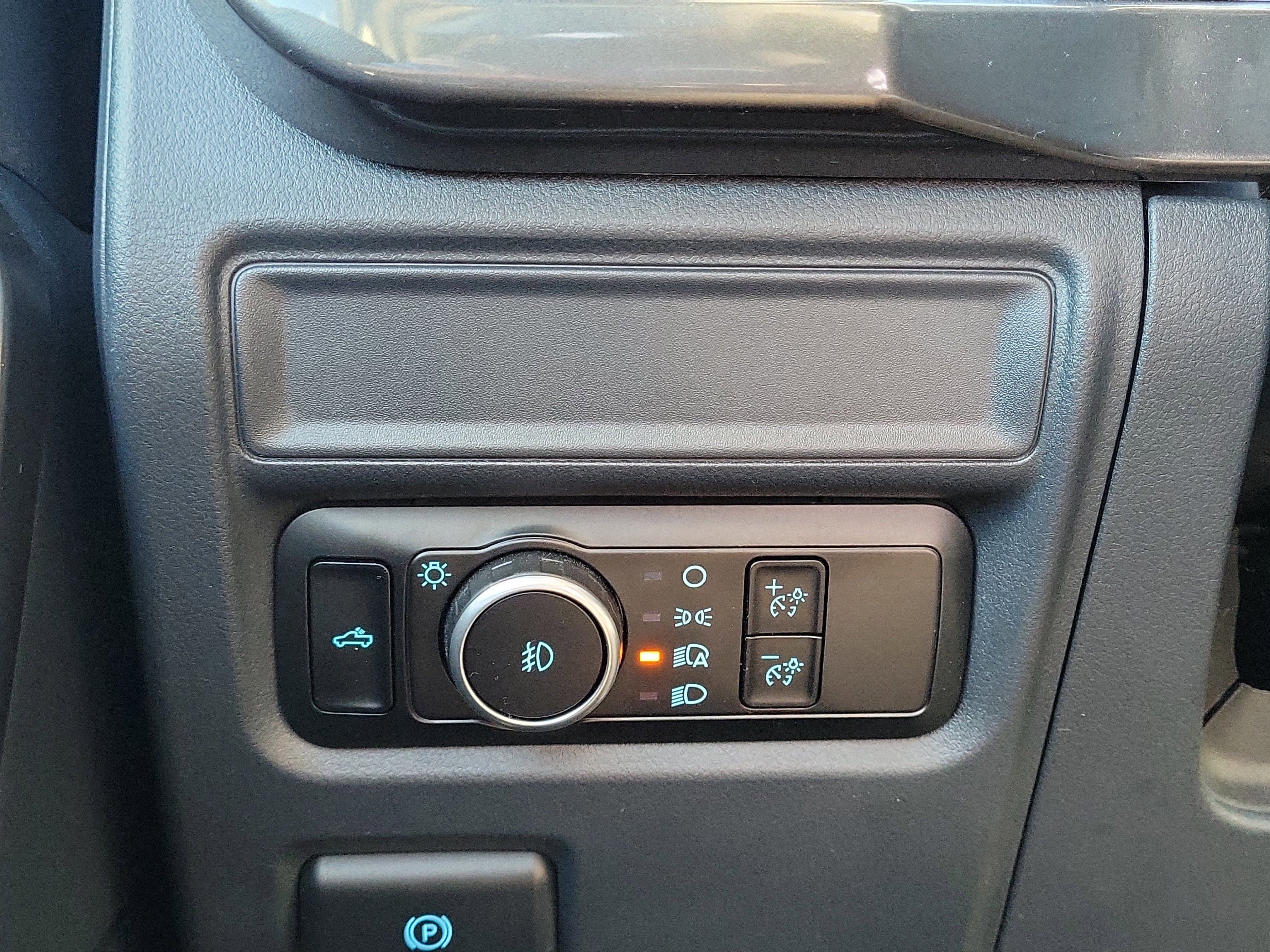 Certified 2024 Ford F150 STX image 21