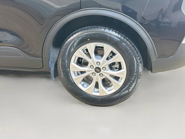 Certified 2025 Ford Escape Active AWD/4WD image 6