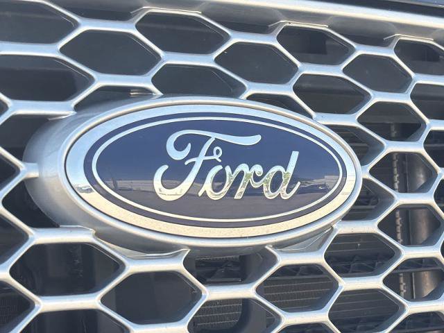 Certified 2024 Ford Edge SEL w/ Convenience Package AWD/4WD image 12