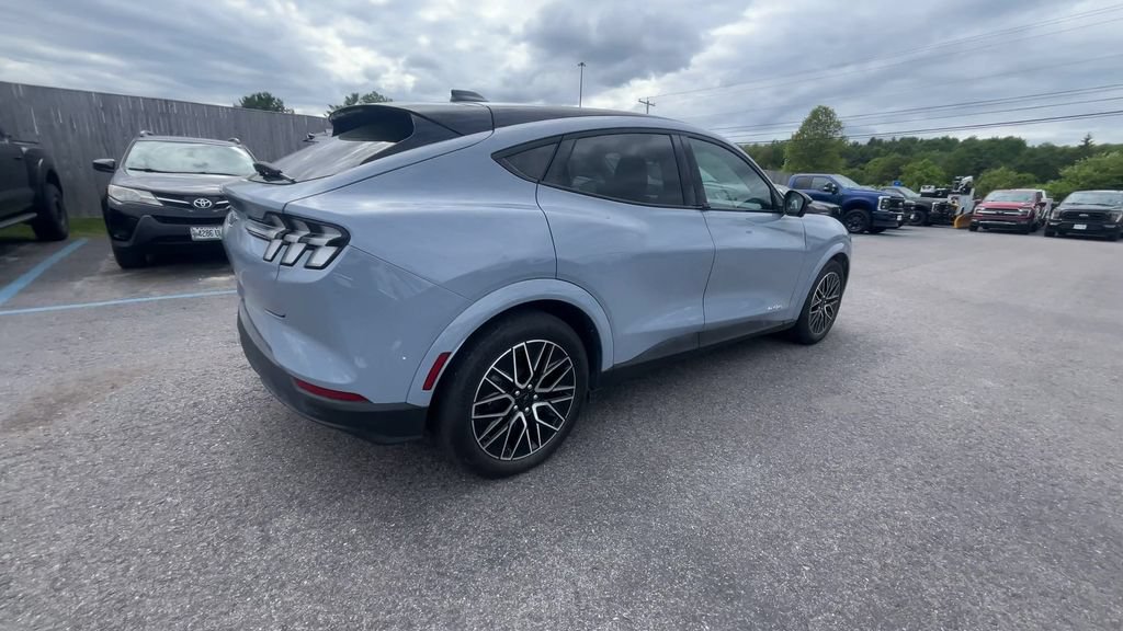 Certified 2025 Ford Mustang Mach-E Premium AWD/4WD image 18