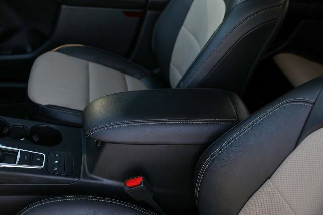 Certified 2022 Ford Escape Titanium w/ Titanium Elite Package image 22