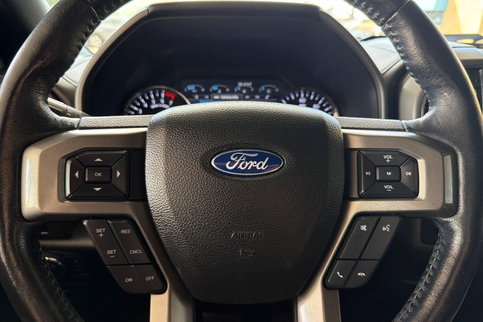 Certified 2021 Ford Expedition XLT RWD image 23