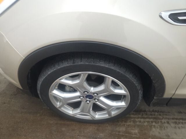 Certified 2017 Ford Escape Titanium FWD image 18