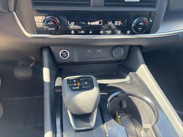 Used 2023 Nissan Rogue SV w/ SV Premium B Package AWD/4WD image 18