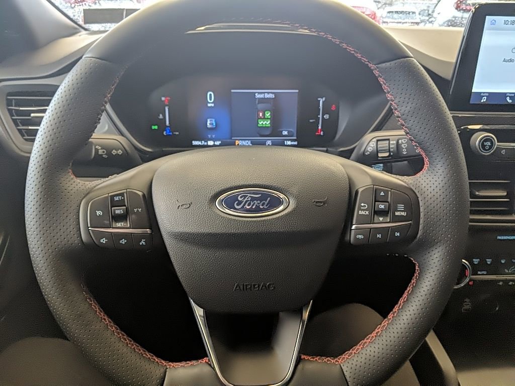 Certified 2025 Ford Escape ST-Line w/ Cold Weather Package image 15