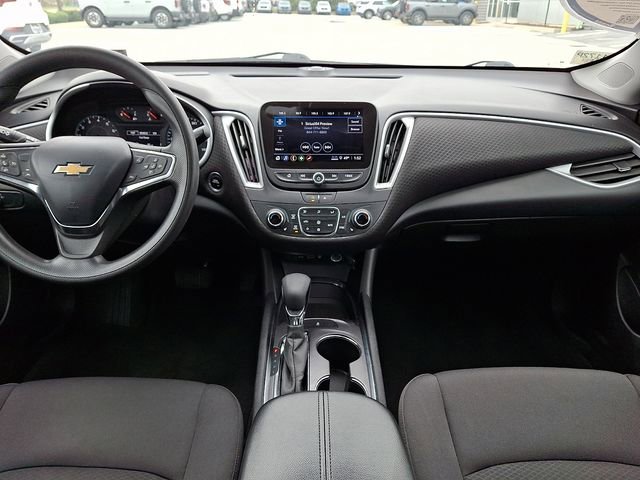 Used 2023 Chevrolet Malibu LT FWD image 15