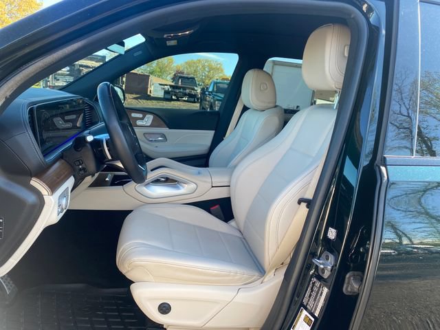 Used 2024 Mercedes-Benz GLS 450 4MATIC image 17