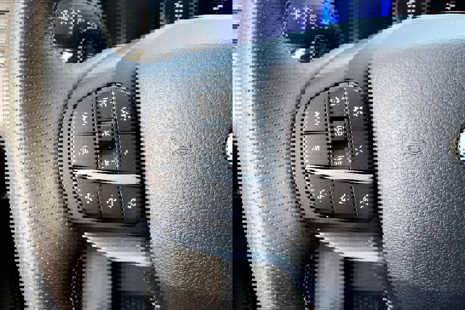 Certified 2020 Ford Explorer ST w/ Premium Technology Package image 23