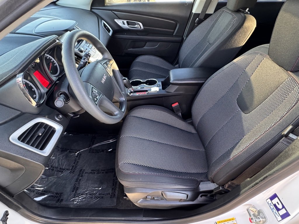 Used 2017 GMC Terrain SLE image 17