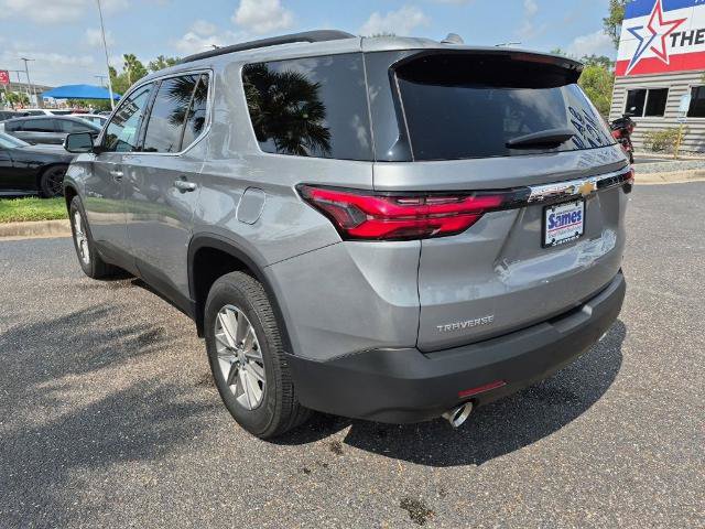 Used 2023 Chevrolet Traverse LT FWD image 3