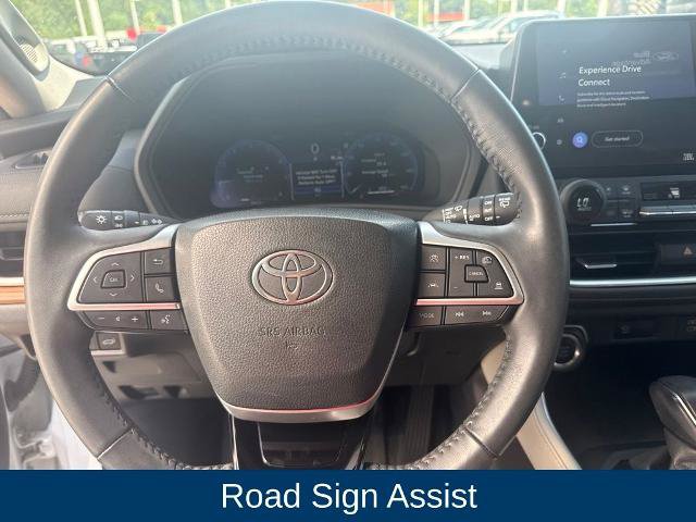 Used 2024 Toyota Grand Highlander FWD image 21