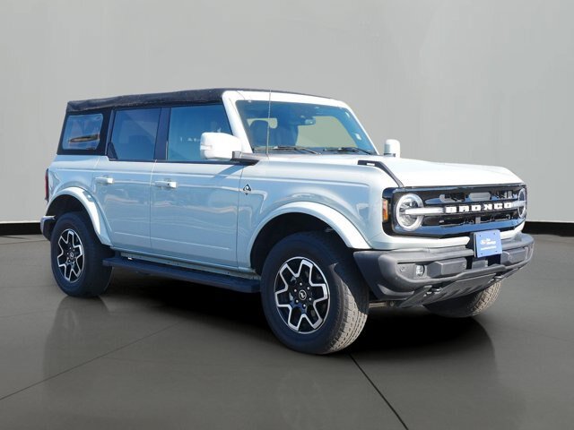 Certified 2022 Ford Bronco Outer Banks AWD/4WD image 4