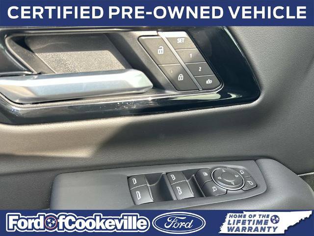 Used 2025 Chevrolet Tahoe High Country AWD/4WD image 28