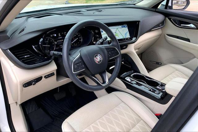 Used 2023 Buick Envision Avenir image 17