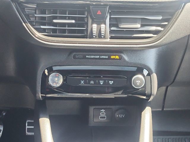 Certified 2024 Ford Escape ST-Line w/ Tech Pack #1 AWD/4WD image 17
