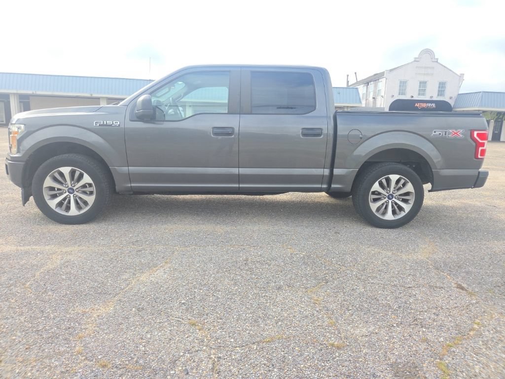 Certified 2018 Ford F150 XL w/ Equipment Group 101A Mid RWD image 4