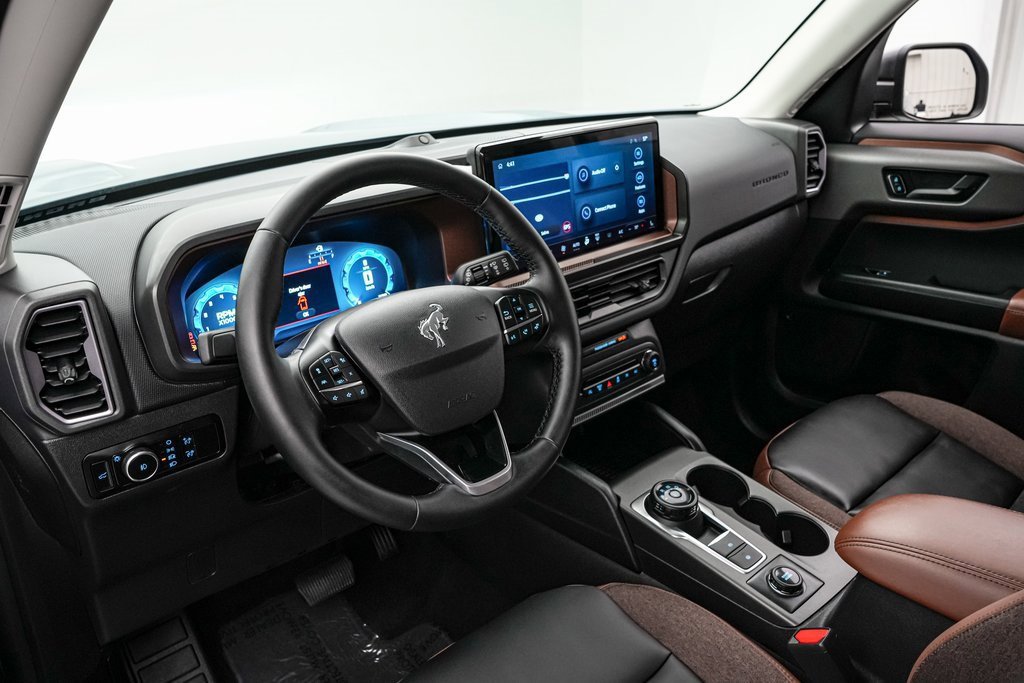 Certified 2025 Ford Bronco Sport Outer Banks w/ Outer Banks Tech Package+ image 13