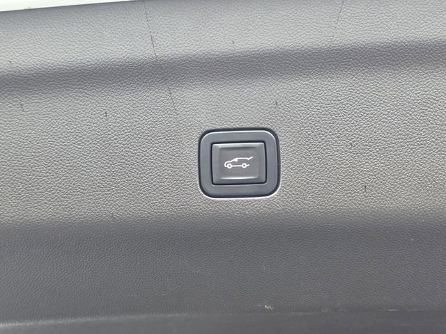 Used 2021 GMC Yukon SLT w/ SLT Premium Package RWD image 33