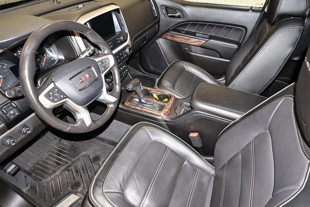Used 2021 GMC Canyon Denali image 36