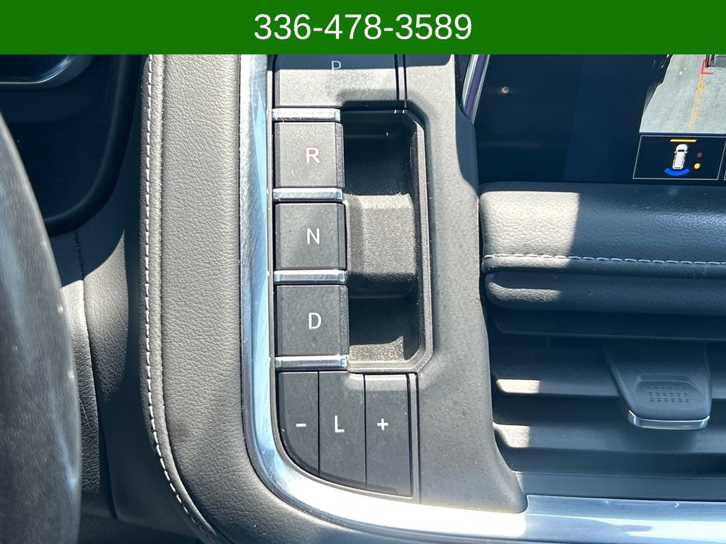 Used 2022 Chevrolet Tahoe LT w/ LT Signature Plus Package AWD/4WD image 26