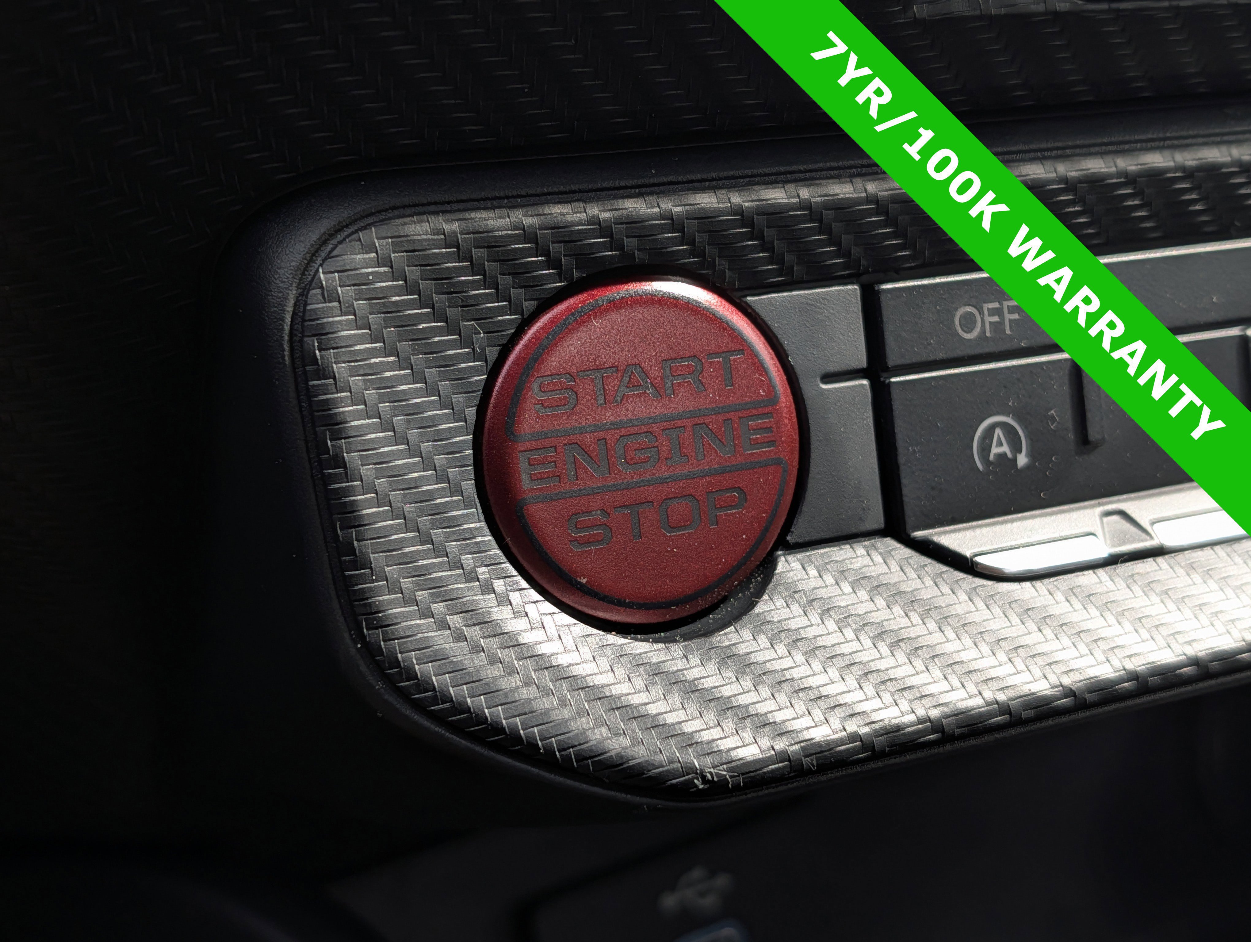 Certified 2025 Ford Mustang Coupe image 27