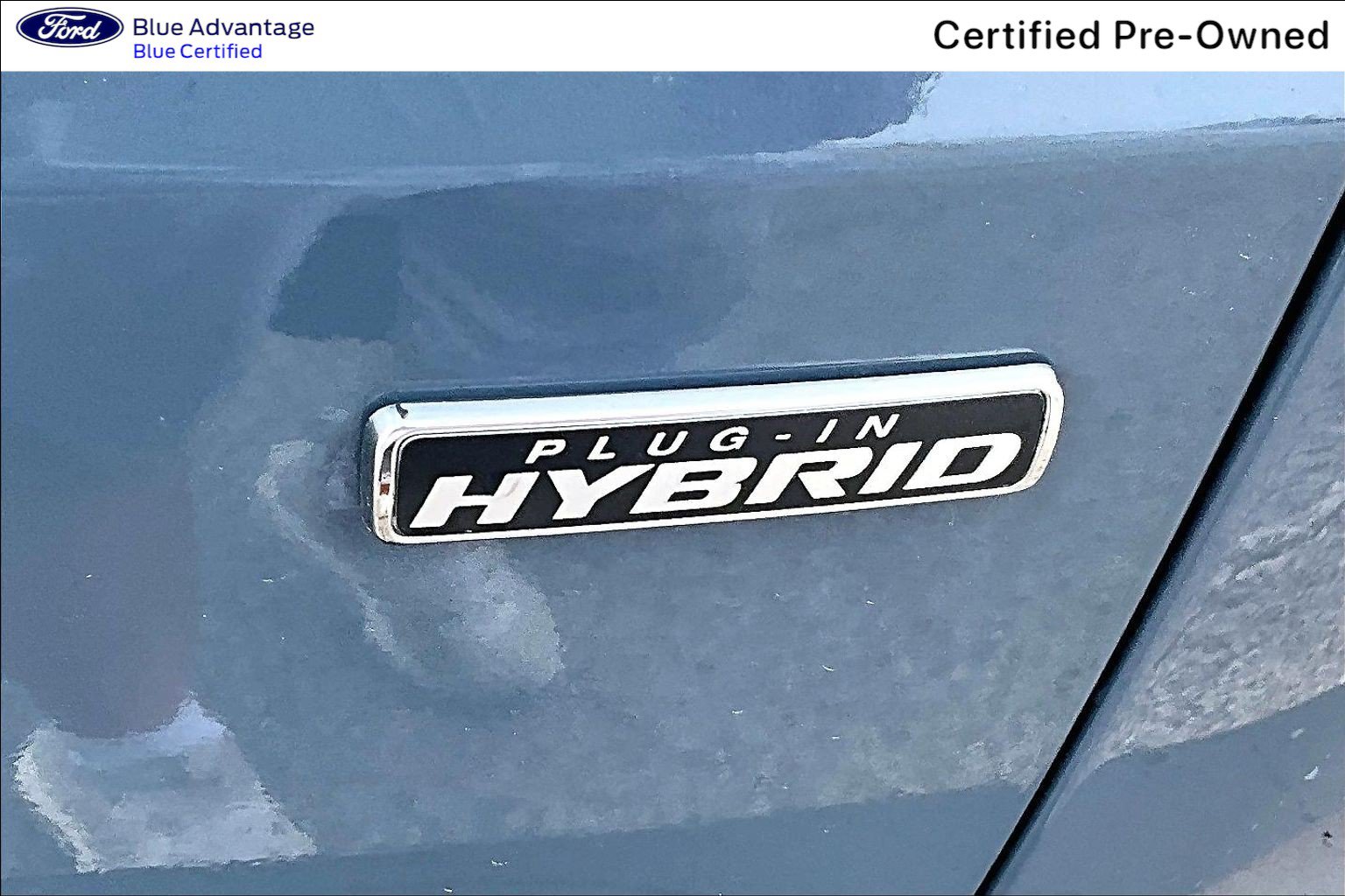 Certified 2026 Ford Escape SE w/ PHEV Premium Package FWD image 8