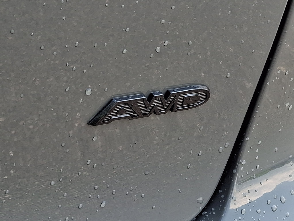 Used 2020 Chrysler Pacifica Touring-L w/ Advanced Safetytec Group AWD/4WD image 34