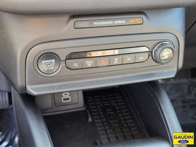 Certified 2025 Ford Bronco Sport Outer Banks w/ Outer Banks Tech Package+ AWD/4WD image 23